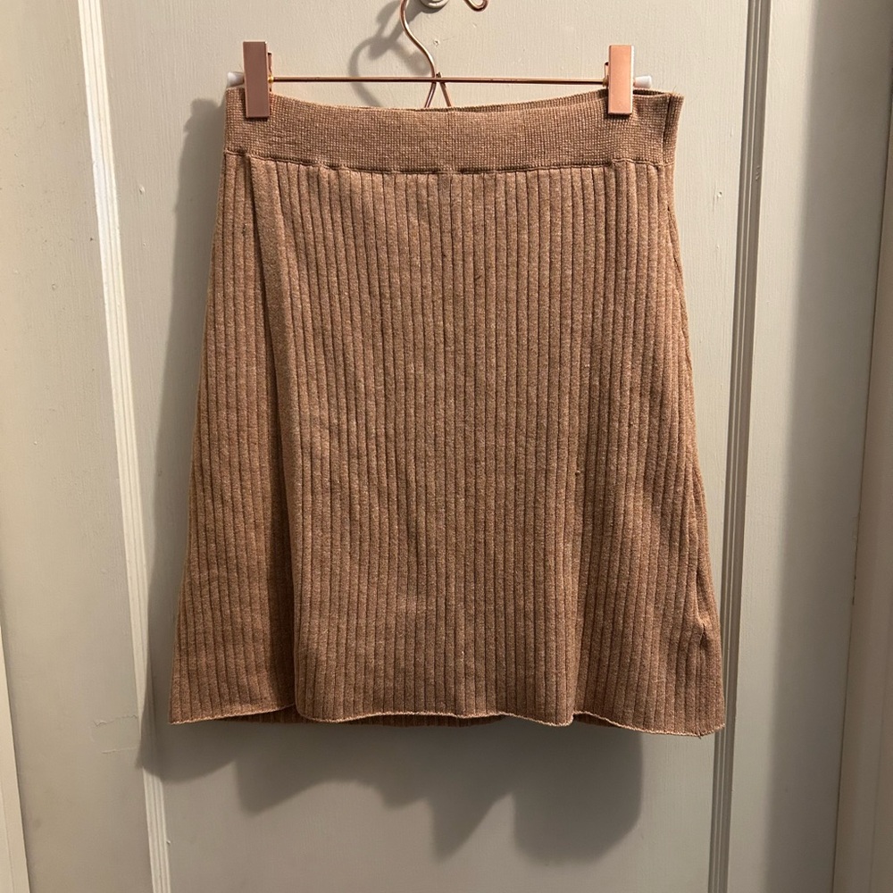 Free People faux wrap knit skirt nwot knee length tan women’s medium
